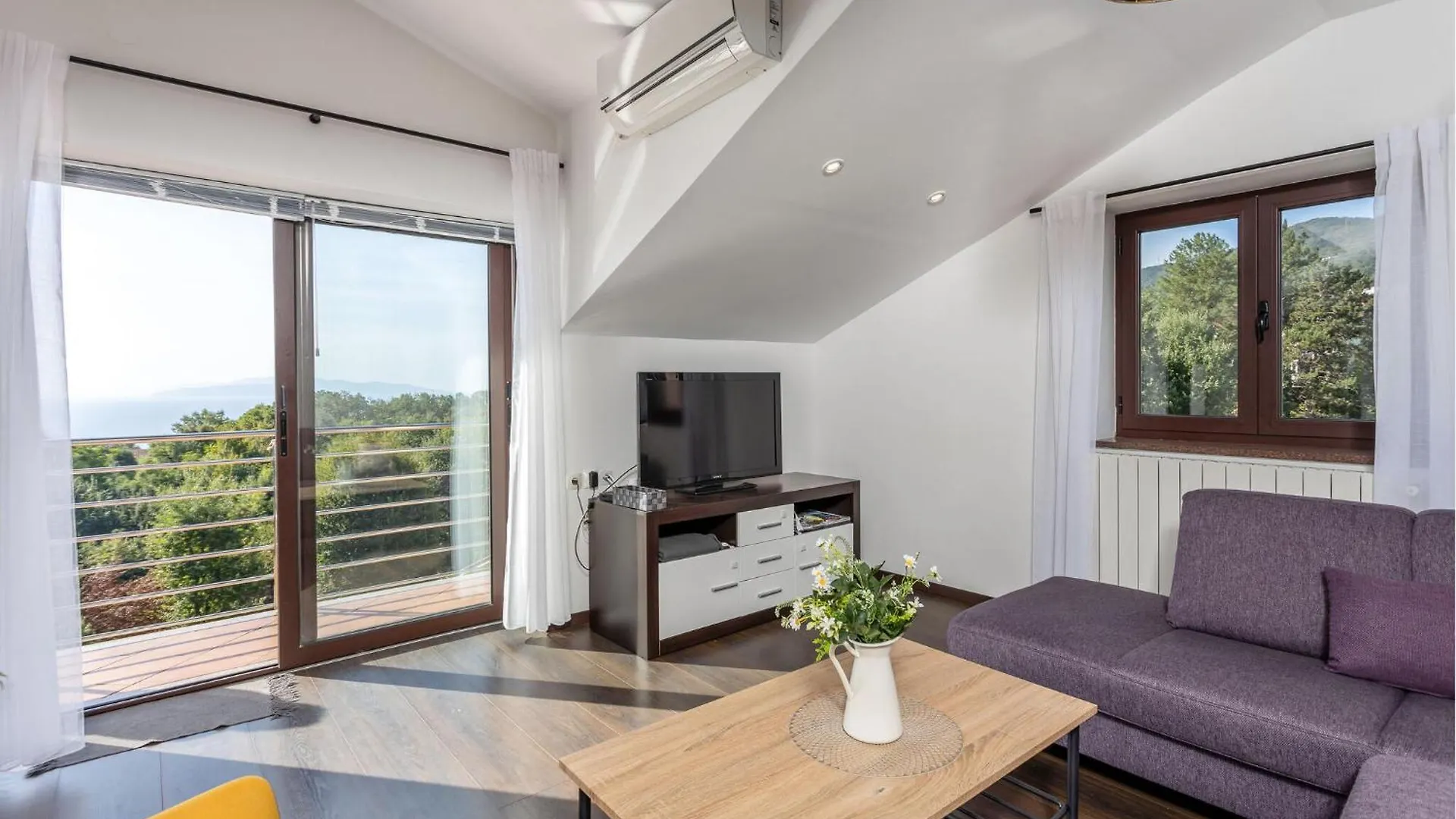 Cozy Apartment In Matulji With House Sea View