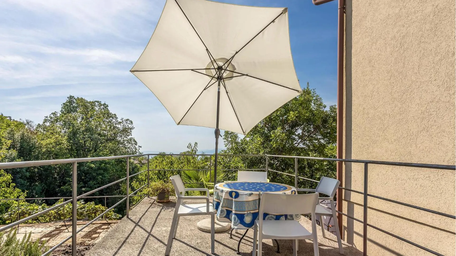 Cozy Apartment In Matulji With House Sea View